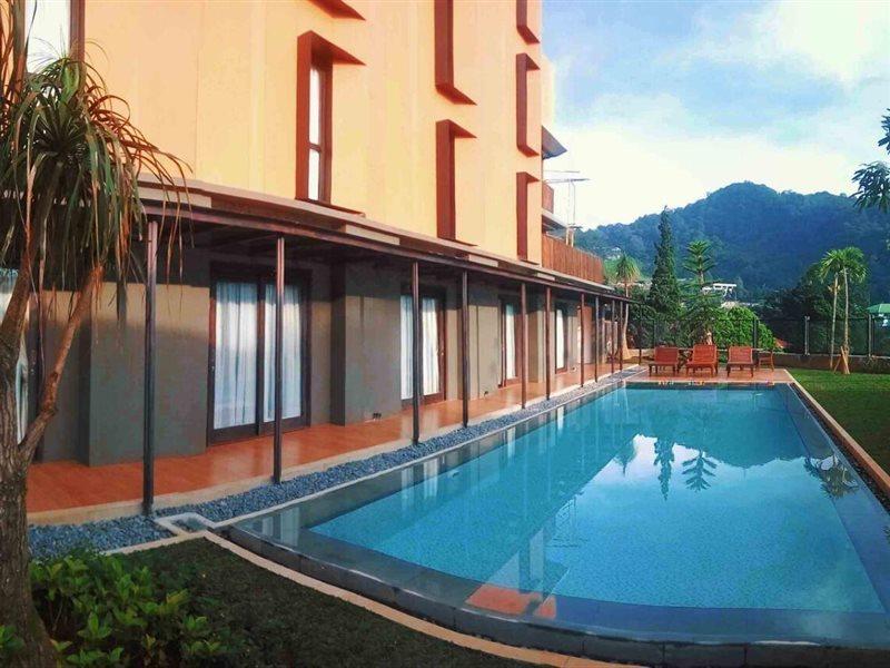 Grand Metro Puncak Hotel Cibodas Buitenkant foto