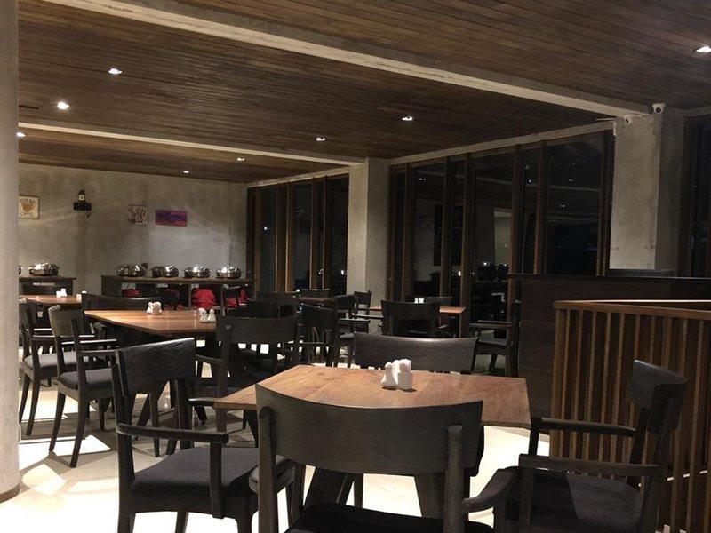Grand Metro Puncak Hotel Cibodas Buitenkant foto